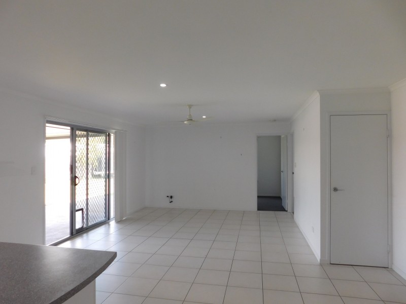 22 Seashore Way, Toogoom QLD 4655