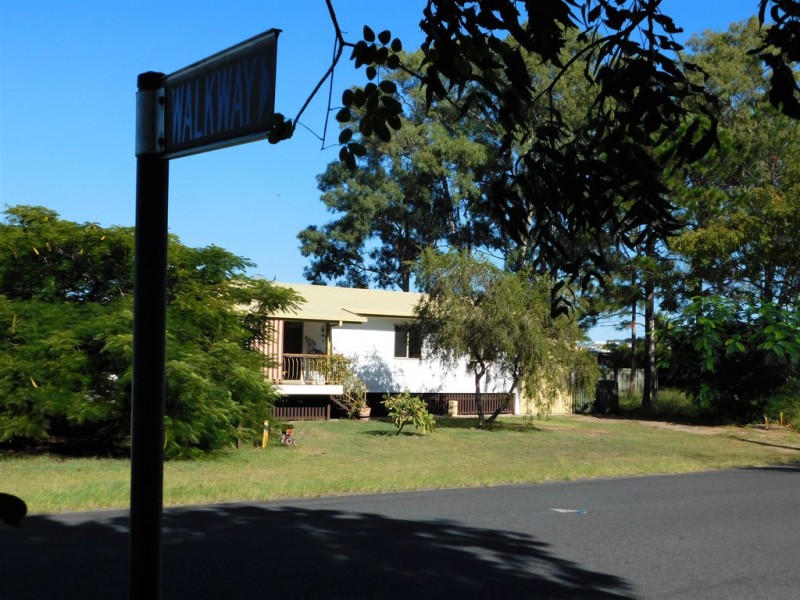 105 KINGFISHER PARADE, Toogoom QLD 4655