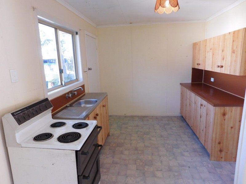 105 KINGFISHER PARADE, Toogoom QLD 4655