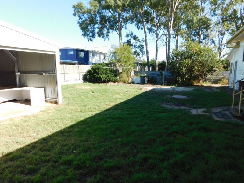 105 KINGFISHER PARADE, Toogoom QLD 4655