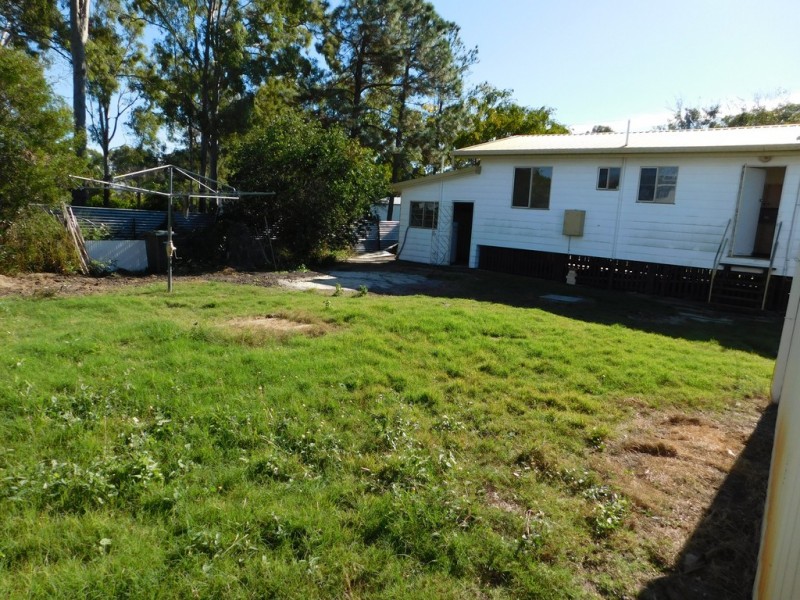 105 KINGFISHER PARADE, Toogoom QLD 4655