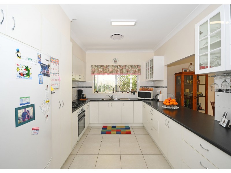 3 HELM STREET, Toogoom QLD 4655