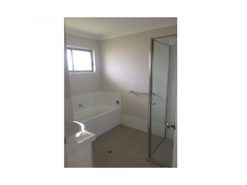 18 SEASHORE WAY, Toogoom QLD 4655