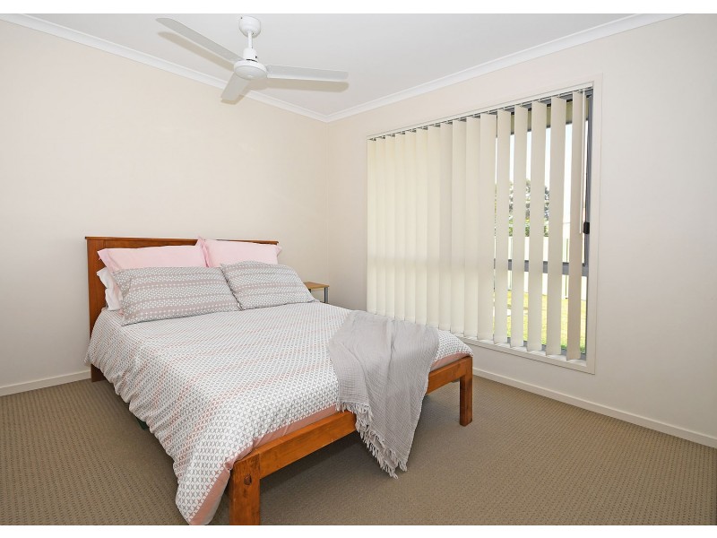 34 Seashore Way, Toogoom QLD 4655