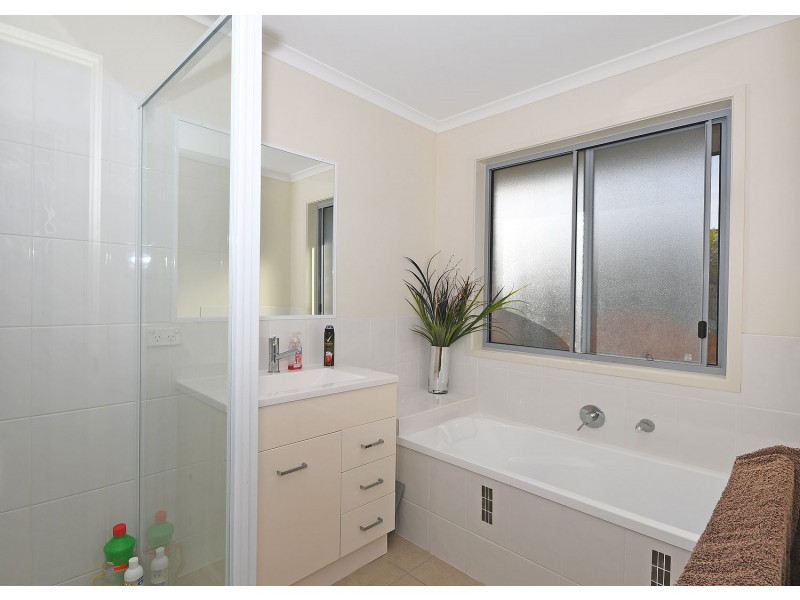 34 Seashore Way, Toogoom QLD 4655