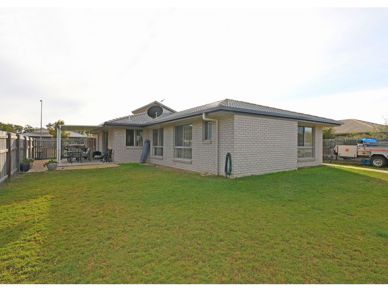 34 Seashore Way, Toogoom QLD 4655