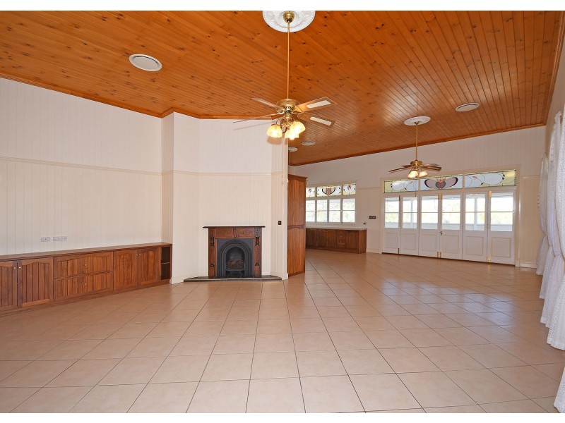 1208 Burrum Heads Road, Burrum River QLD 4659