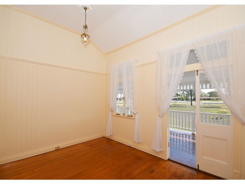 1208 Burrum Heads Road, Burrum River QLD 4659