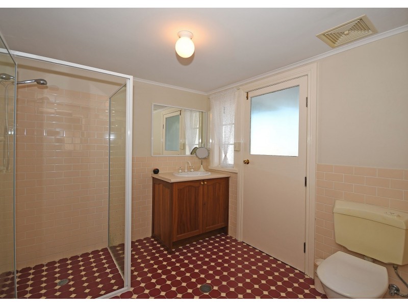 1208 Burrum Heads Road, Burrum River QLD 4659