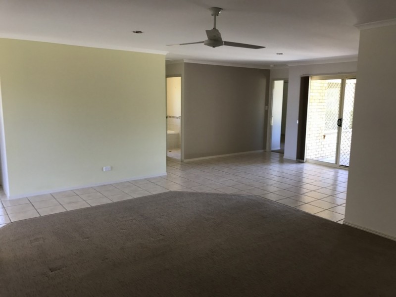 7 Trevalli Court, Toogoom QLD 4655