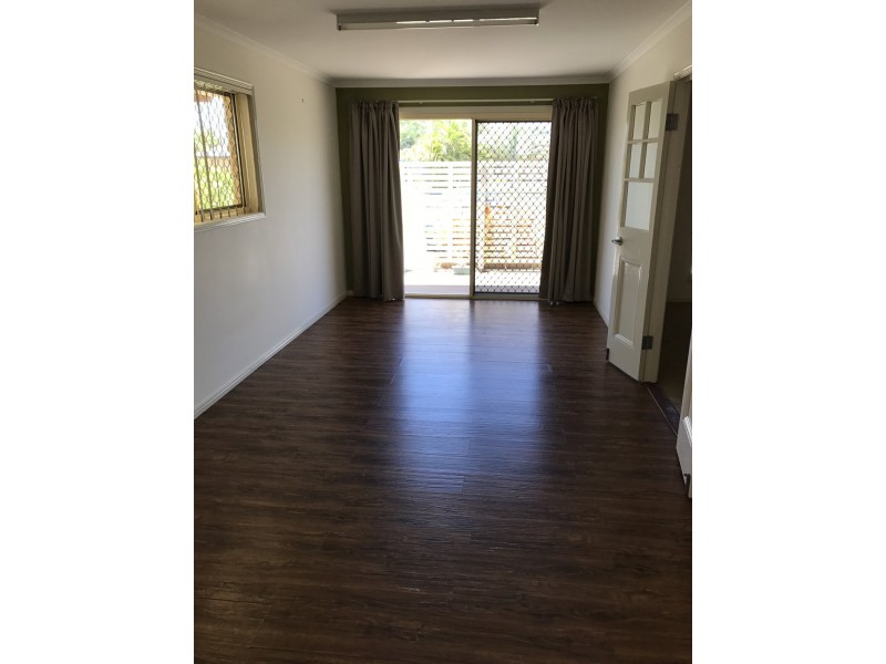 7 Trevalli Court, Toogoom QLD 4655