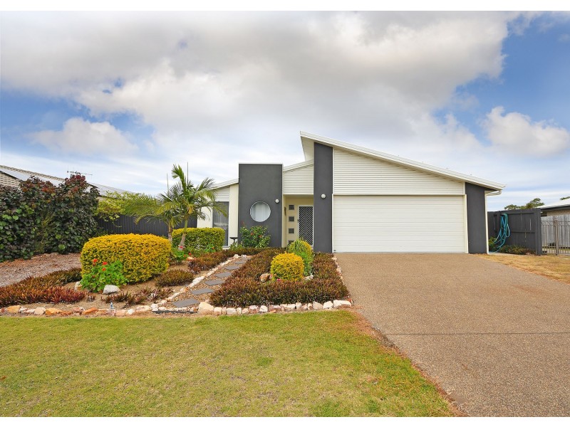 35 FRASER WATERS PARADE, Toogoom QLD 4655