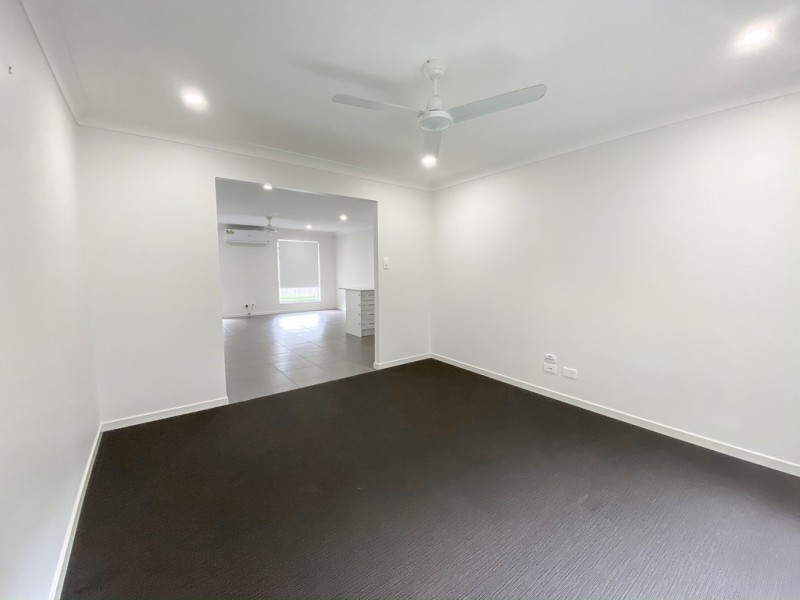 8B Jimilee Street, Dundowran Beach QLD 4655