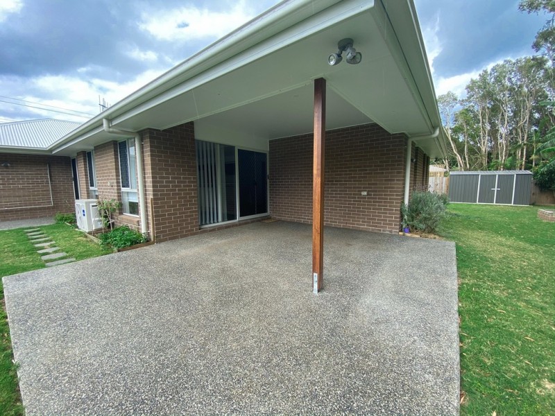 8B Jimilee Street, Dundowran Beach QLD 4655