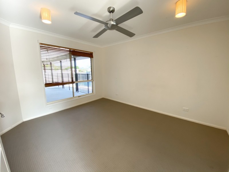 27 TREE VIEW ROAD, Toogoom QLD 4655
