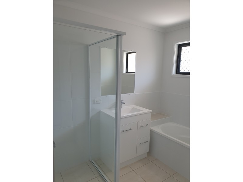 9 Seaway Parade, Toogoom QLD 4655