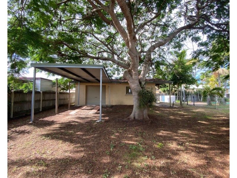 23 MORETON STREET, Toogoom QLD 4655