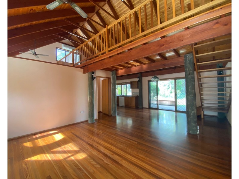 23 MORETON STREET, Toogoom QLD 4655