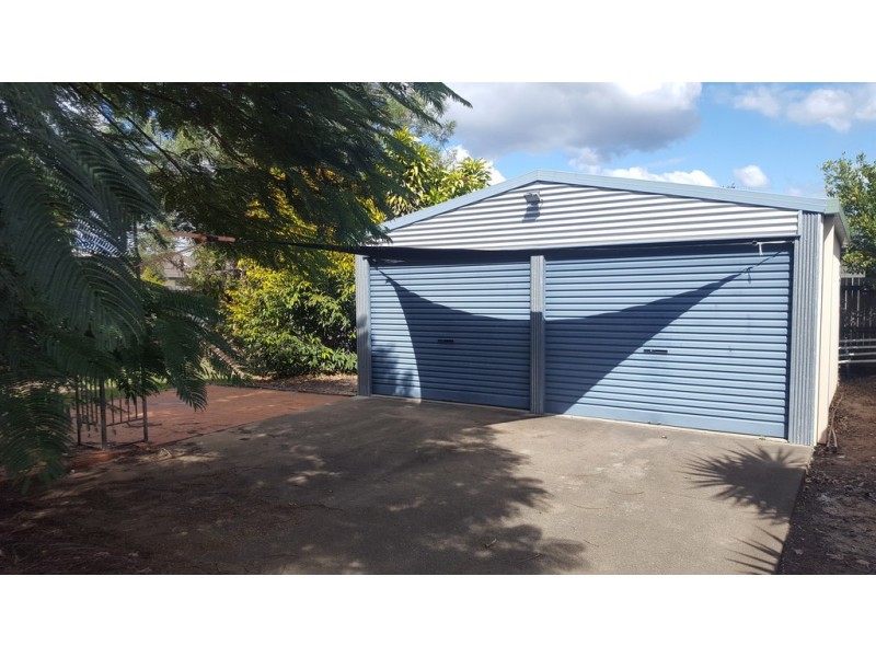 18 Desmond Drive, Toogoom QLD 4655