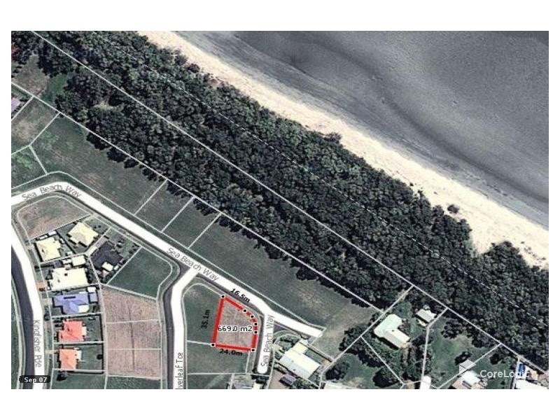 11 Sea Beach Way, Toogoom QLD 4655