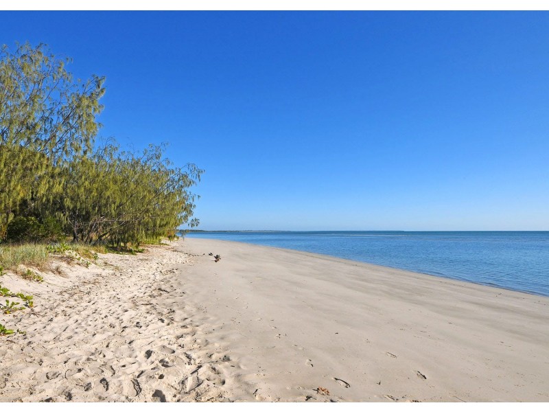 4 Silverleaf Terrace, Toogoom QLD 4655