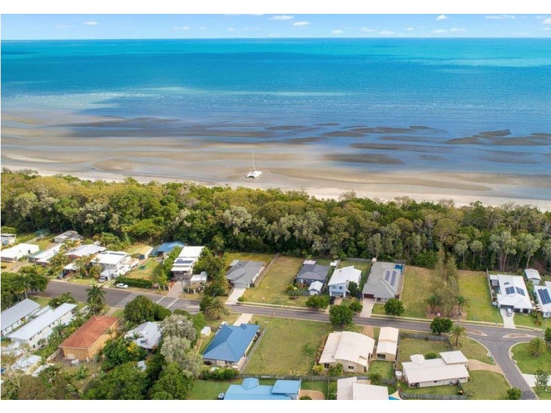 55 Shellcot Street, Toogoom QLD 4655