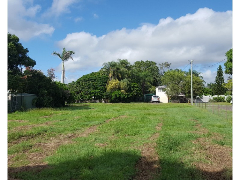 3 Charles Street, Howard QLD 4659