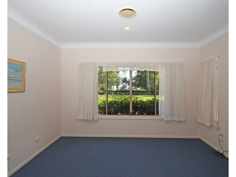 15 NAUTILUS COURT, Dundowran Beach QLD 4655
