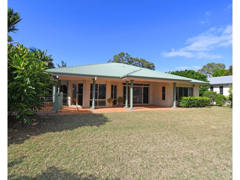 15 NAUTILUS COURT, Dundowran Beach QLD 4655