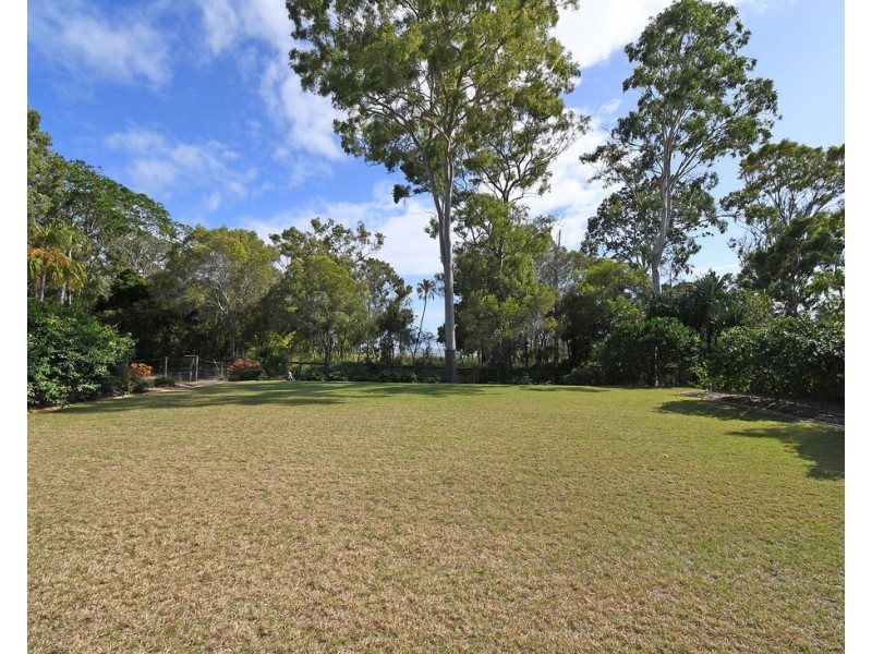15 NAUTILUS COURT, Dundowran Beach QLD 4655