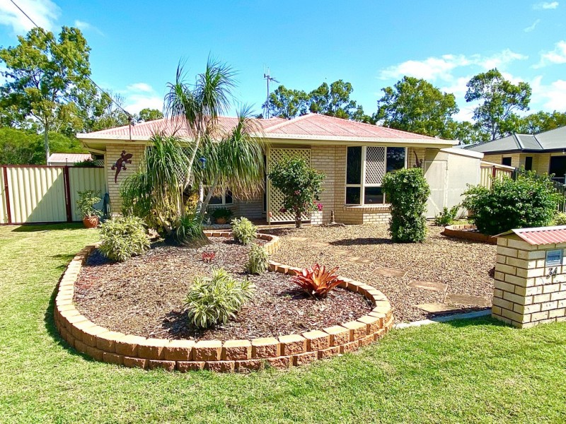 34 Desmond Drive, Toogoom QLD 4655