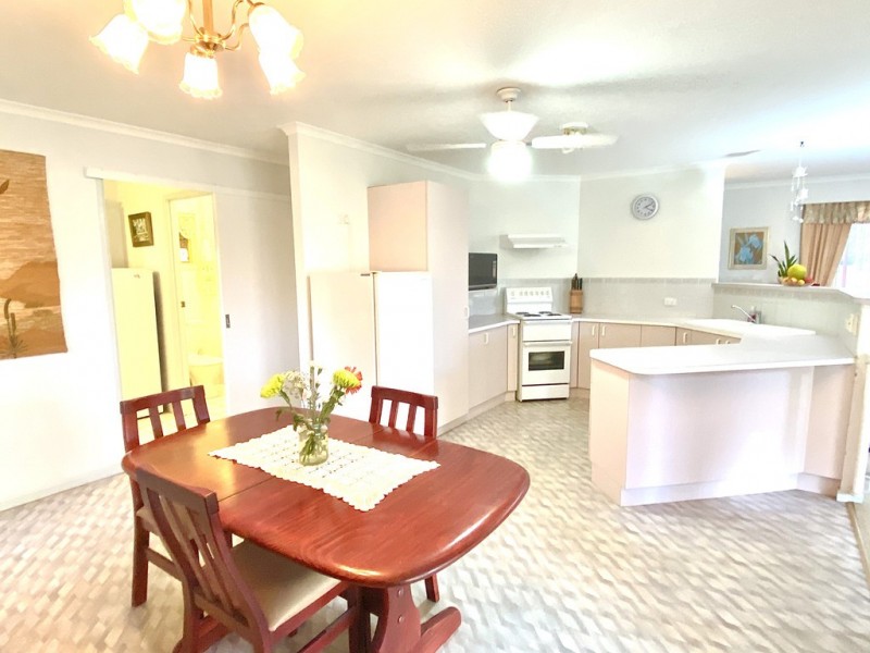 34 Desmond Drive, Toogoom QLD 4655