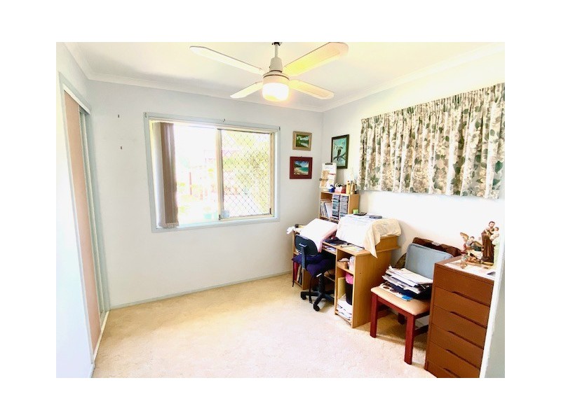 34 Desmond Drive, Toogoom QLD 4655