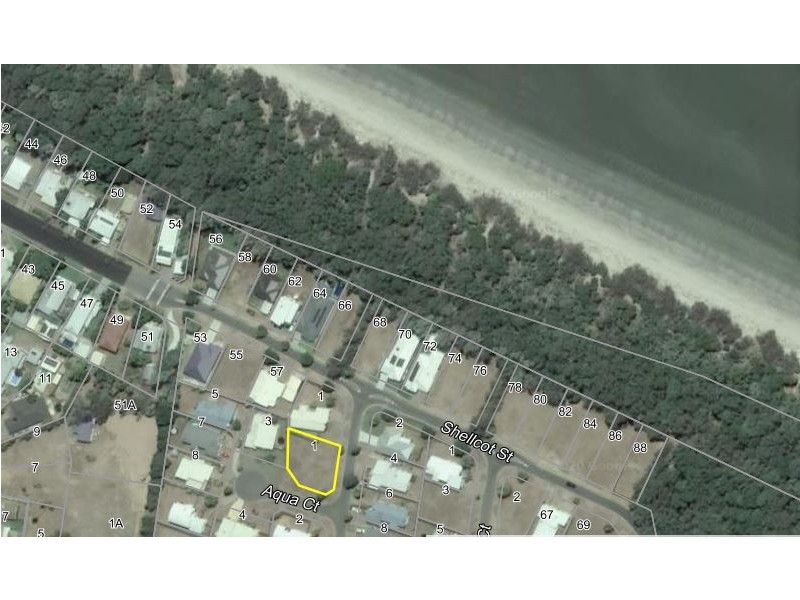 1 AQUA COURT, Toogoom QLD 4655