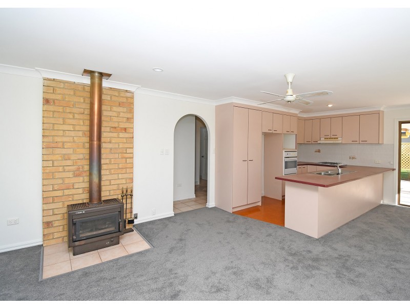 22 Kent Street, Torbanlea QLD 4662