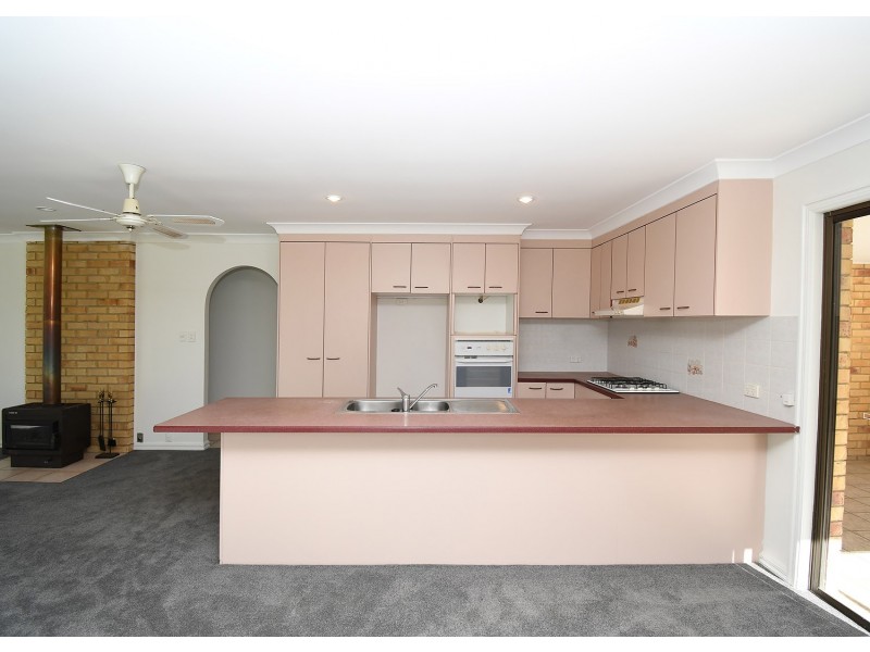 22 Kent Street, Torbanlea QLD 4662