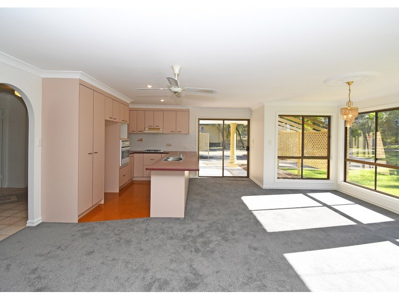 22 Kent Street, Torbanlea QLD 4662
