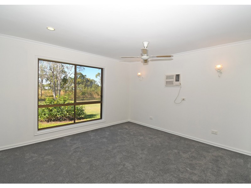 22 Kent Street, Torbanlea QLD 4662