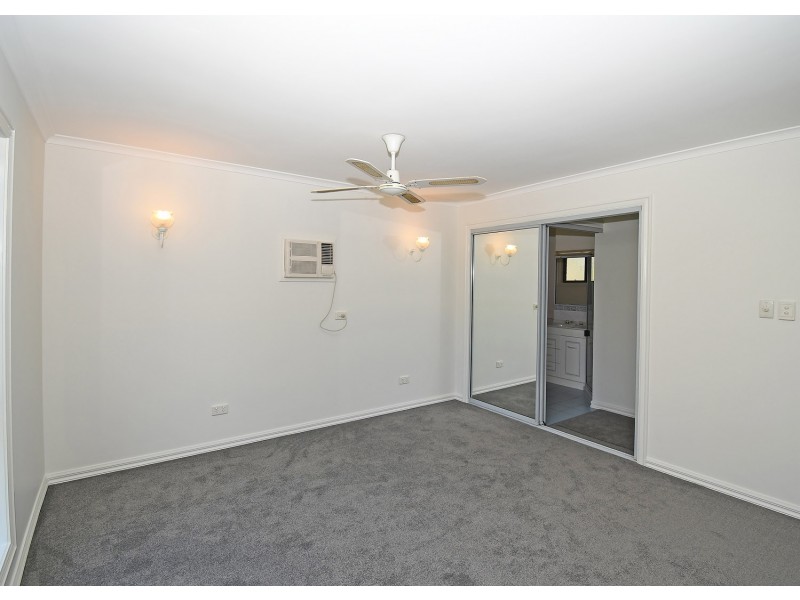 22 Kent Street, Torbanlea QLD 4662
