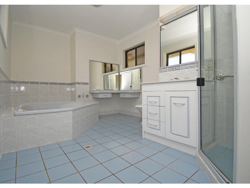22 Kent Street, Torbanlea QLD 4662