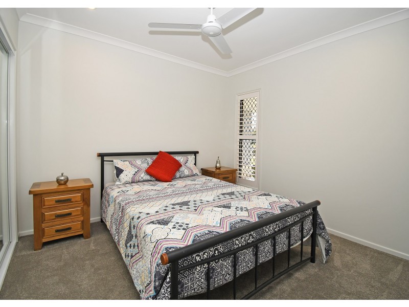 2 WREN WAY, Burrum Heads QLD 4659