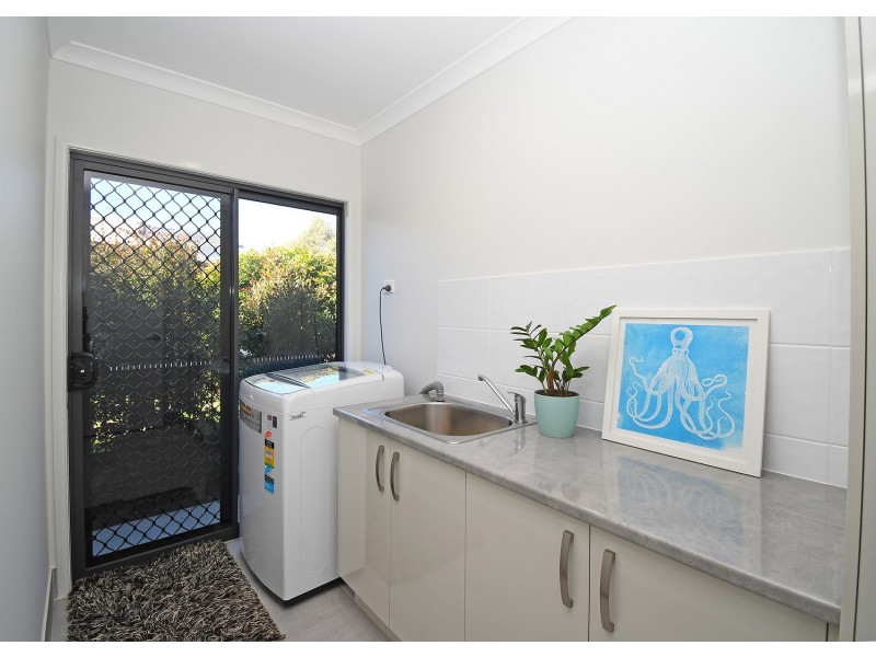 2 WREN WAY, Burrum Heads QLD 4659