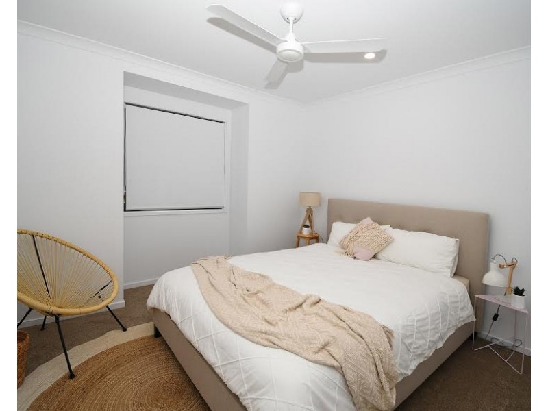 1/6 HOWARD STREET, Burrum Heads QLD 4659