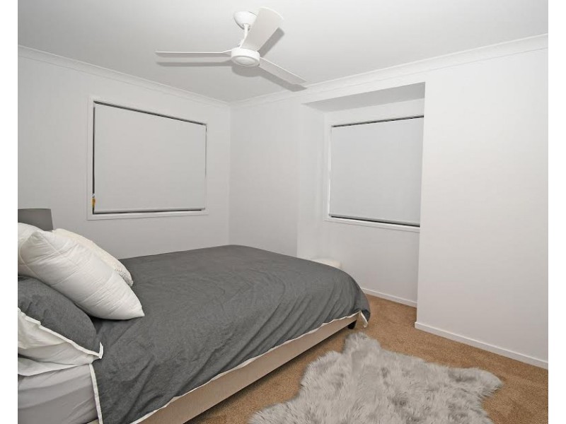 1/6 HOWARD STREET, Burrum Heads QLD 4659