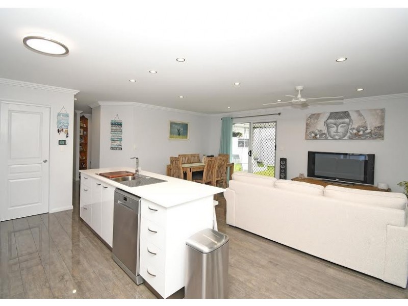 29 Bryan Court, Burrum Heads QLD 4659