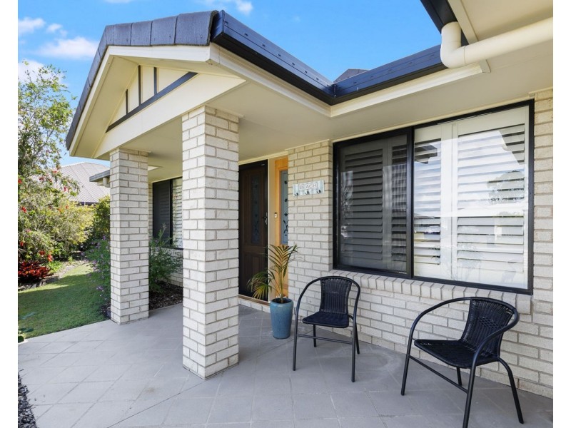 51 SIRENIA DRIVE, Burrum Heads QLD 4659