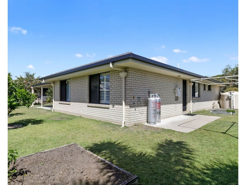 51 SIRENIA DRIVE, Burrum Heads QLD 4659