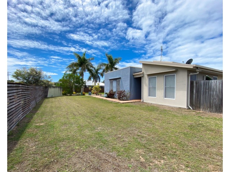 1 Longboard Street, Toogoom QLD 4655