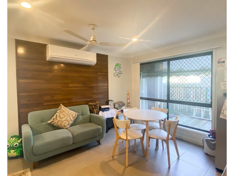 18 Wave Court, Toogoom QLD 4655