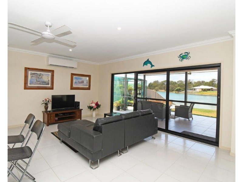25 Northshore Avenue, Toogoom QLD 4655
